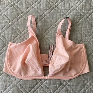 Victoria secret pink T-shirt bra. Size 34DDD